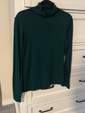 GAP women’s Medium Long Sleeve Mock Neck Top in Deep Teal